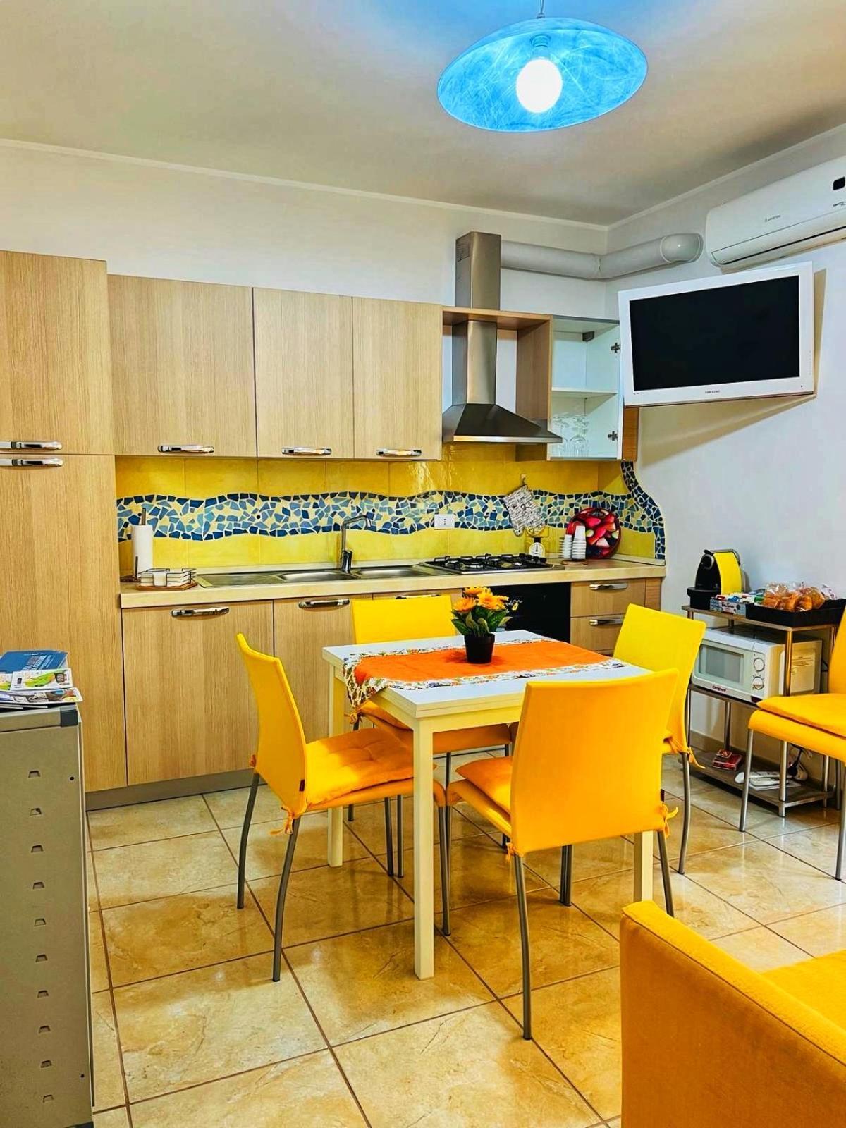 Appartement Andrea House à Lecce Extérieur photo
